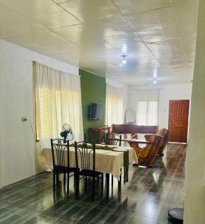 Cockatoo Room Rentals Siquijor - Siquijor - 1