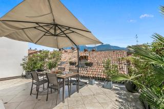 Riva's Rooftop Retreat - Happy Rentals - 1