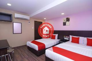 OYO 89775 98Inn - Miri - 0