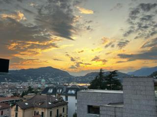 Liberty Home by Quokka 360 - period apartment in Como - 9
