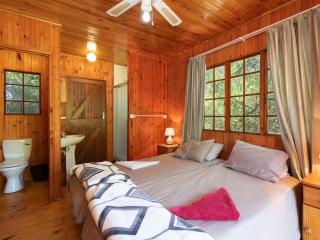 Woodlands Cottages & Camping - Kenton - 6