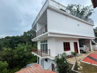 Jyothis Homestay Munnar - 2