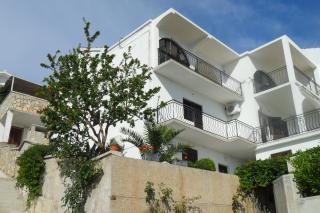 Apartments Maria - Tisno - 0