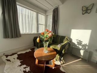 5 minutes to the city, 20 minutes to the airport, a single-story villa unit 3 - 7