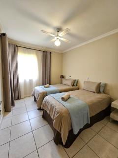 Amberley 10 Holiday home - 3