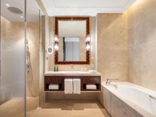 Shangri-La Yiwu - 7