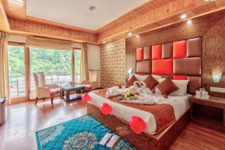 Grand Krisa Resort & SPA, Manali Experience Luxury With all Weather ACs in Every Room - 1