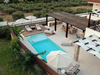 Desert Sand Villa - Elani - 0