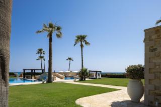 Paralia Beachfront Residence - Georgioupoli - 4