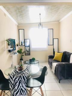 Blanc and Bold - Vosburg - 0