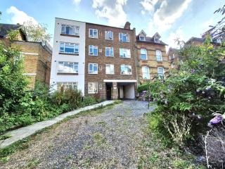 Highgate apartment - Feel right at home, spacious and convenient - 5mins from tube - 8