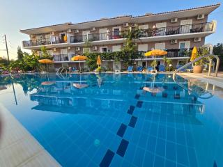 Lecini Studios with Pool, by ZanteWize - Laganas - 0