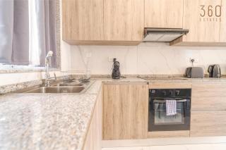 Beautiful 4BR penthouse with large terrace with WIFI - - 7