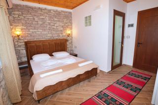 Zilfe Guesthouse - Gjirokastër - 3