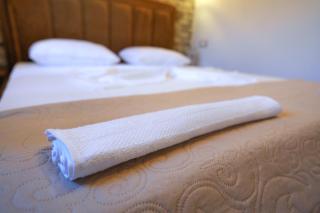 Zilfe Guesthouse - Gjirokastër - 1