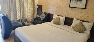 De Castle Inn - Chennai - 3