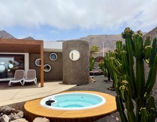 Canaryislandshost l Origen - 0