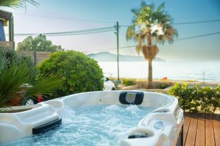Villy Luxury Home by the Sea 2 - Ayiá - 0