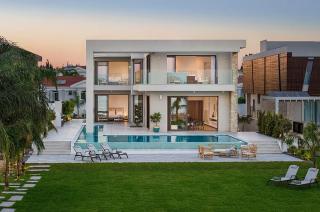 Beautiful Villa on the Seaside ! - Agia Napa - 0
