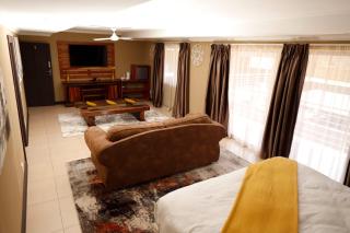 Lily's Guesthouse - Johannesburg - 6