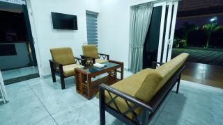 Periyar Vibes Private Pool Villa - Alwaye - 2