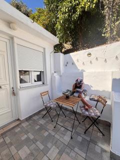 Olive Stonehouse - Plomarion - 6