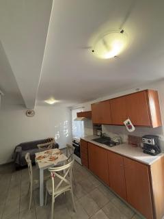 Olive Stonehouse - Plomarion - 5