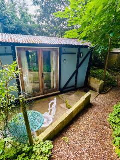 The Railway Carriage - Blue - Glasbury - 5