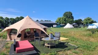 Yurt-tent met privé sanitair - Hensbroek - 9