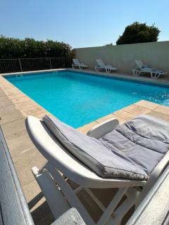 Maison 6 personnes avec piscine terrain arboré clôturé - Vallabrix - 9