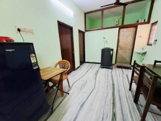 10min Apollo Proton IITM DLF AirportF Entire house - Chennai - 6