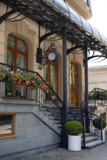 GANZ HOTEL - Ivano-Frankivsk - 8