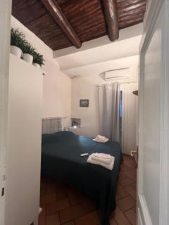 La casa di Licia a due passi da Piazza del Plebiscito - Neapel - 4