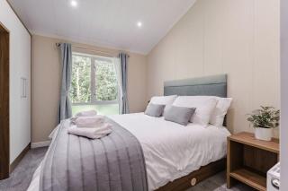 Guelder Rose Lodge - Norfolk Cottage Agency - Kelling - 1