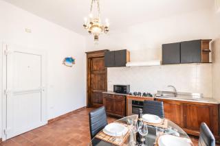 Vintage Sea Apartment - 8