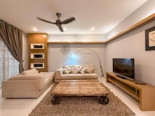 5 Mins to Ipoh Town-Landed 4BR-15Pax Baby Cot - Ipoh - 5