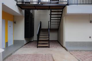 Urbanview Petukangan Mansion Jakarta - 1