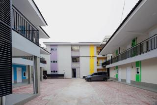 Urbanview Petukangan Mansion Jakarta - Jacarta - 7