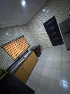 Executive 4 Bedroom Bungalow at New Haven Extension, Enugu - Enugu - 8