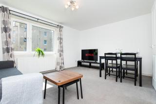 2 Bedroom Flat - Free Parking - Clydebank - 5