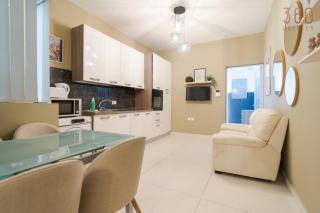 Central, fully Equipped 1BR Gzira home with AC & WIFI by 360 Estates - 5
