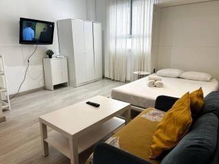 Estupendo estudio al lado de plaza la Merced - Málaga - 7