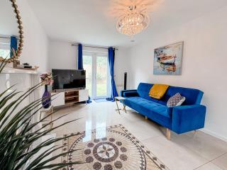 Huge House - Free Parking - 4 bed 3 Bathroom - Leeds - Leeds - 9
