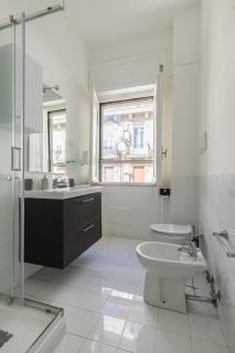 Elegance and Exclusivity for 4 People - B Home - 5