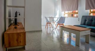 5 Apartamentos Cómodos en el Corazón de Baza - Baza - 8