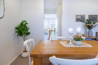 Luxe City Stay, Sleeps 7, Free Car Park - Christchurch - 7