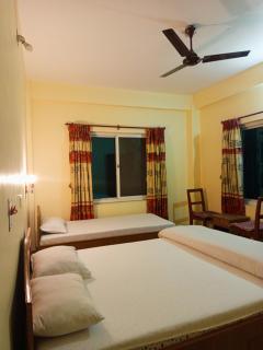 Khushi Lodge and Restaurant - Pokhara - 1