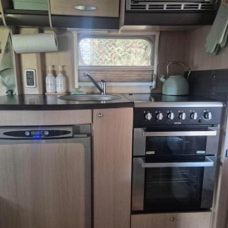 The Cosy Hide - A romantic rural retreat for 2 - 4