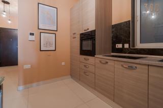 Lovely 1BR Apt Near Gzira Promenade with Wifi & AC by 360 Estates - 8