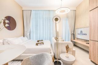 Excellent Home with Canal Views by Missoni - 1